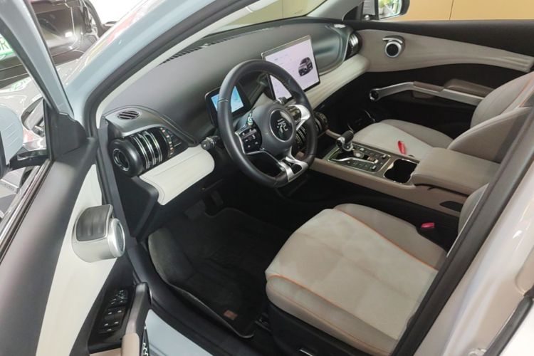 BYD Yuan Plus 2024 #16 BYD Yuan Plus 2024 car image #16