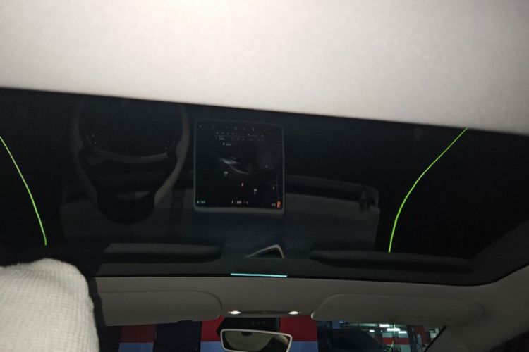 Tesla Model 3 2026 car image #24