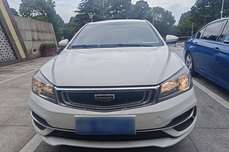 GEELY Emgrand 2019 #3 GEELY Emgrand 2019 car image #3