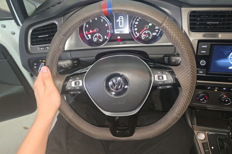 Volkswagen Golf 2016 #15 Volkswagen Golf 2016 car image #15