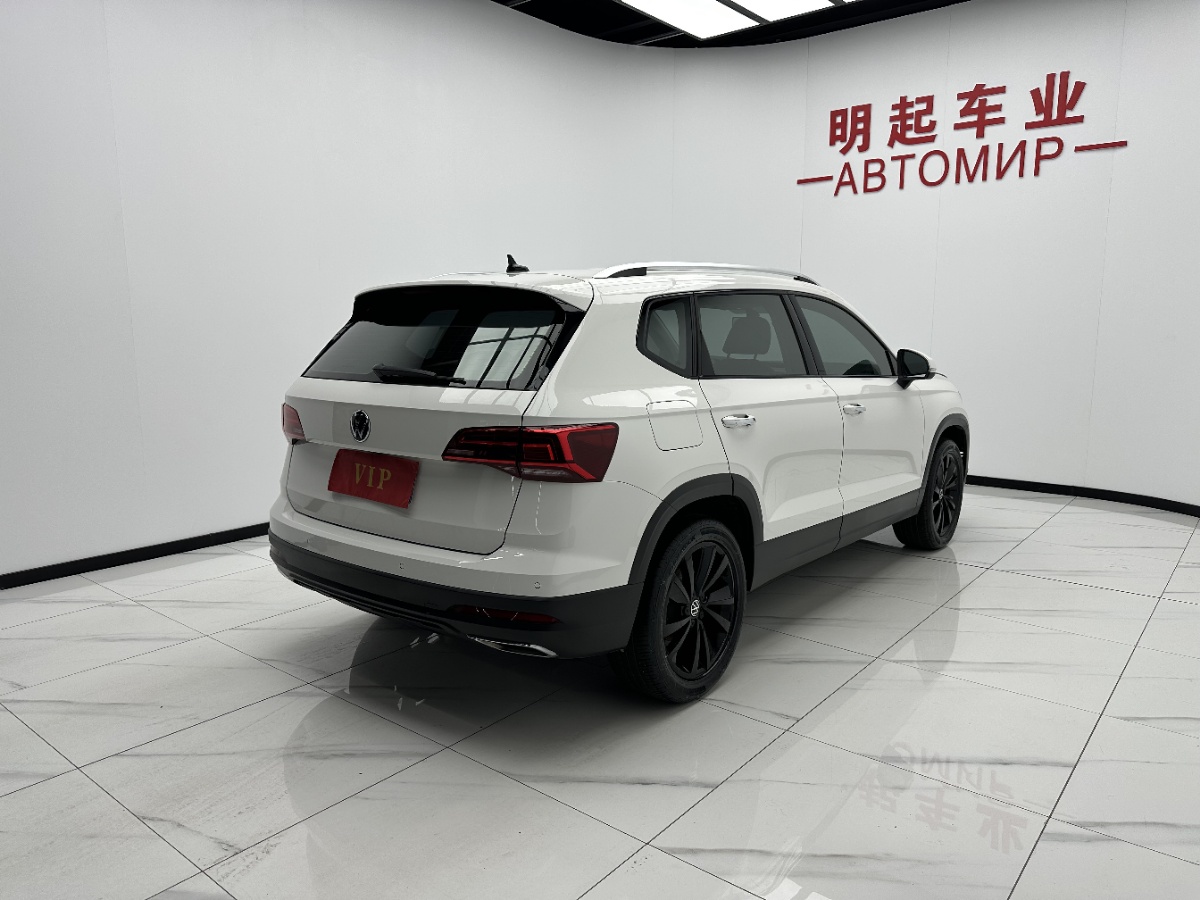 Volkswagen Tharu 2022 car image #9