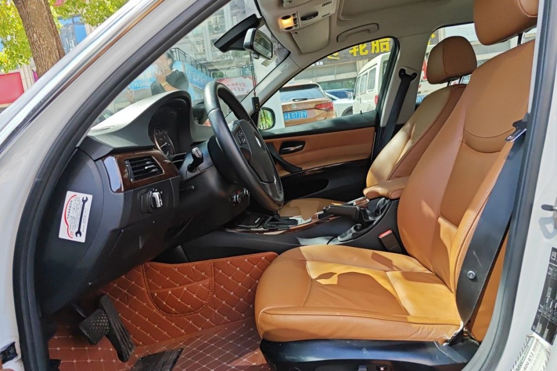 BMW 3 Series 2012 imagen de coche #20