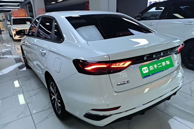 GEELY Emgrand 2022 car image #5