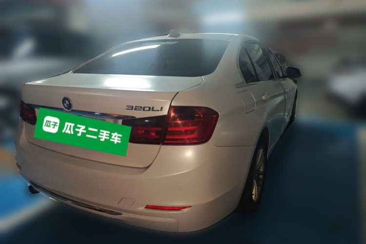 BMW 3 Series 2015 #5 BMW 3 Series 2015 car image #5