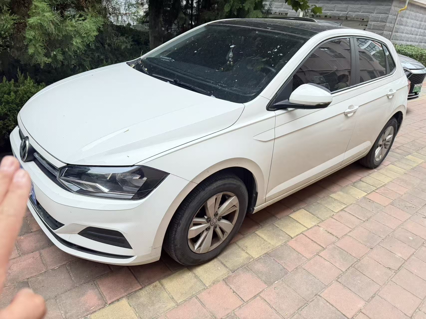 Volkswagen Polo 2020 car image 
