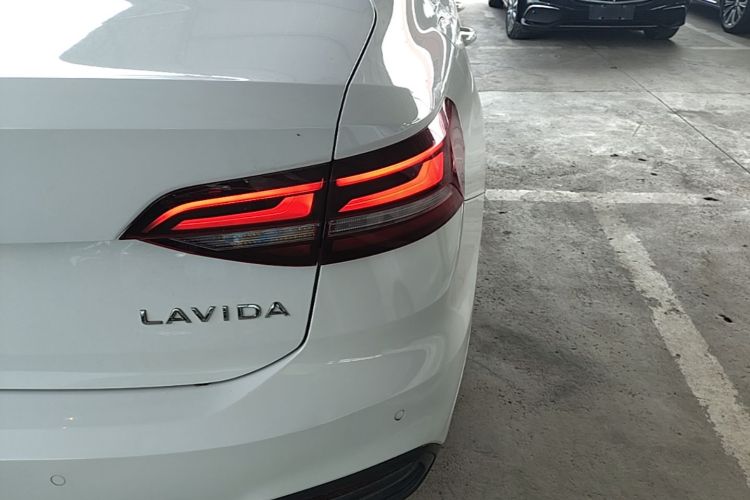 Volkswagen Lavida 2023 car image #8