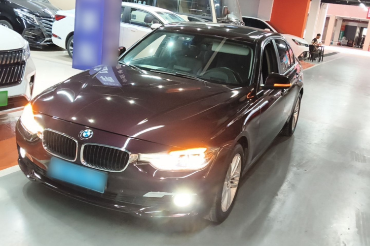 BMW 3 Series 2017 #2 BMW 3 Series 2017 car image #2