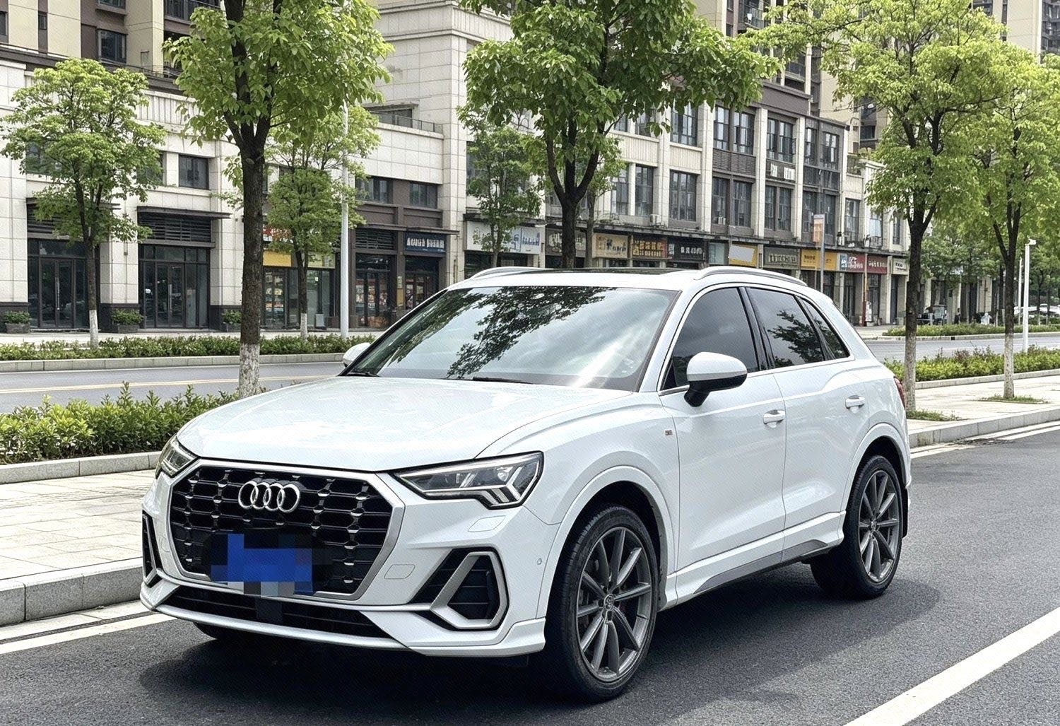 Audi Q3 2021 Audi Q3 2021 car image