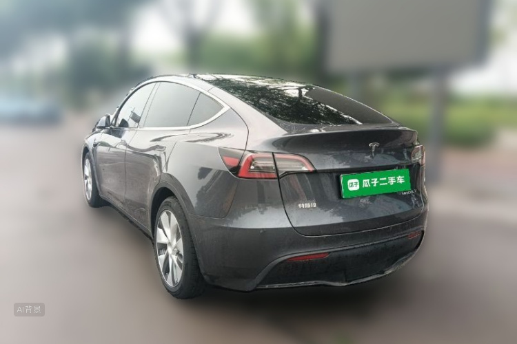 Tesla Model Y 2022 #5 Tesla Model Y 2022 car image #5