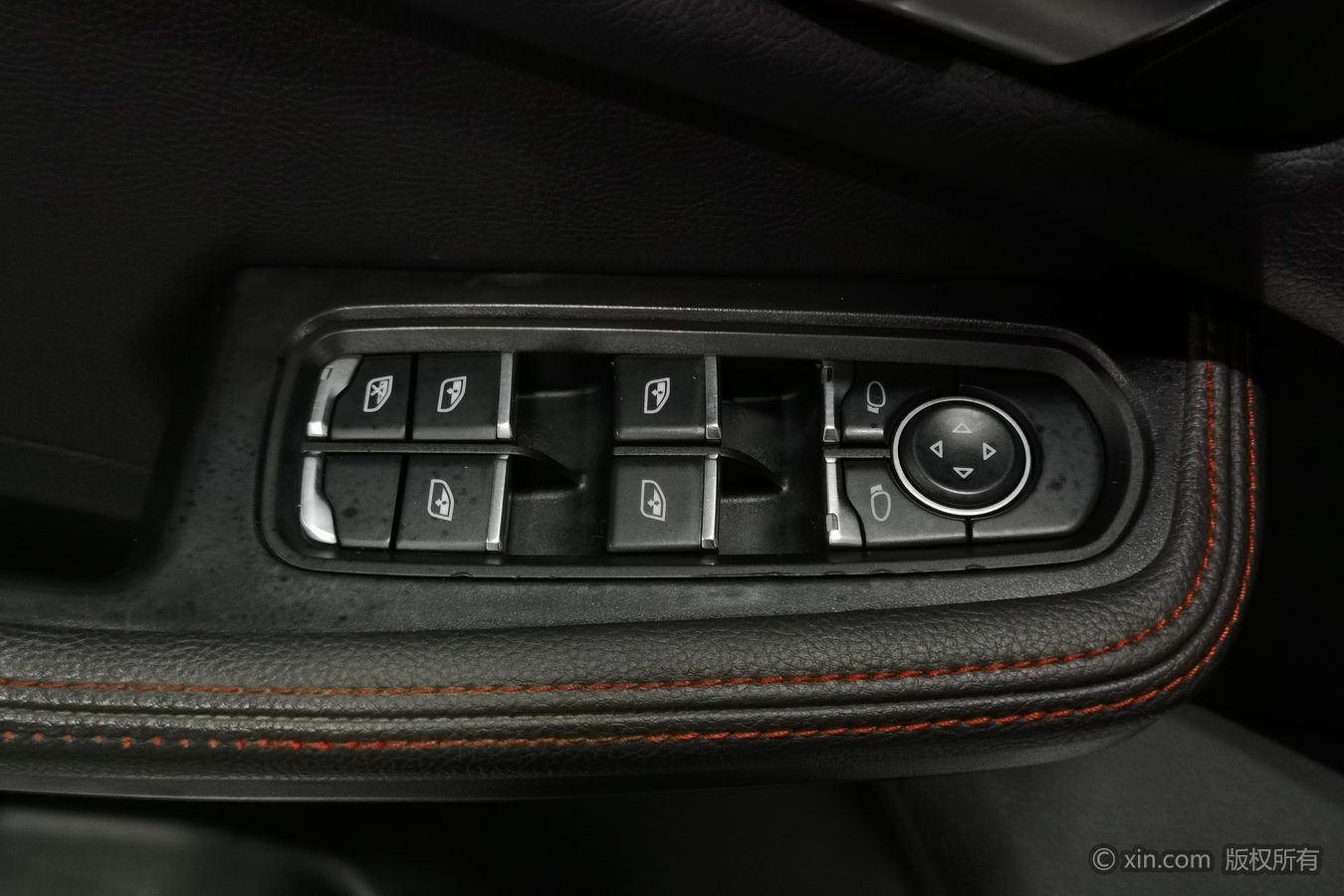 Zotye 2016 car image #9