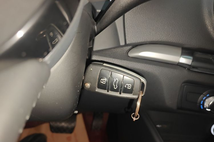 Audi A3 2020 immagine di auto #9