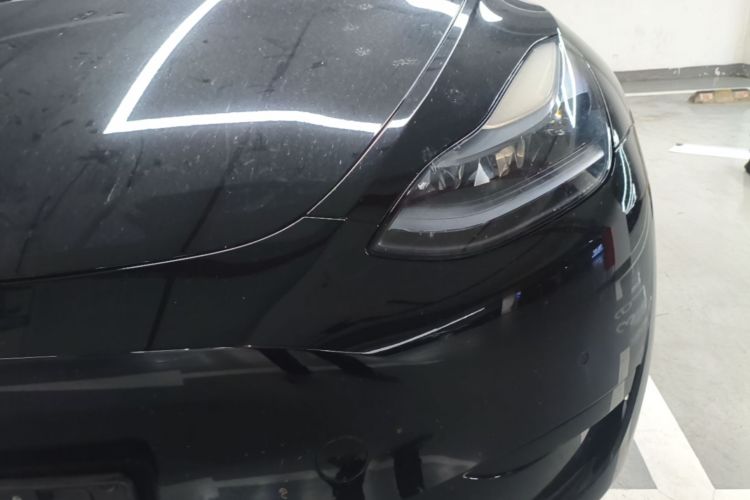 Tesla Model Y 2023 car image #23