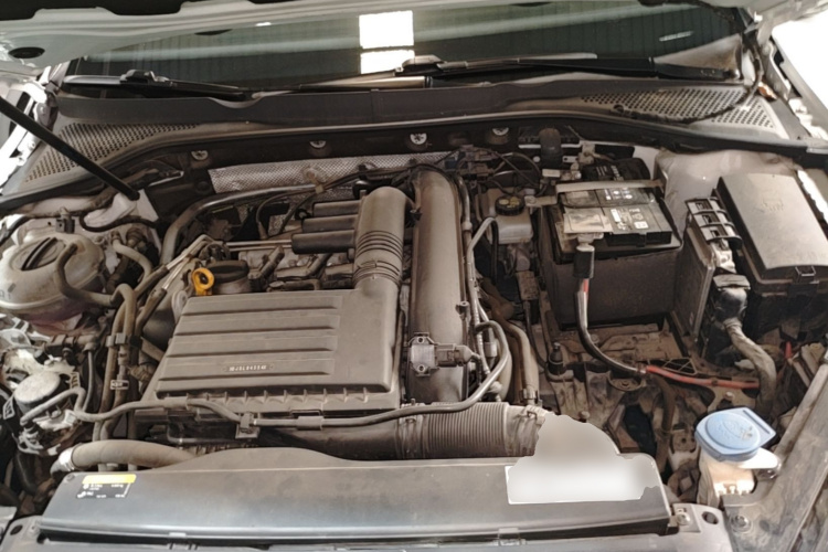 Volkswagen Golf 2020 car image #20