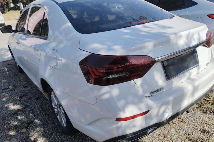 GEELY Emgrand 2021 #5 GEELY Emgrand 2021 image de voiture #5