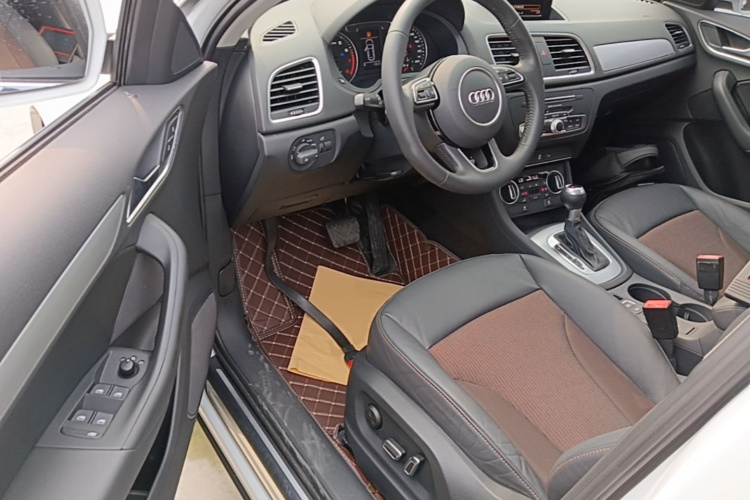 Audi Q3 2019 #16 Audi Q3 2019 car image #16