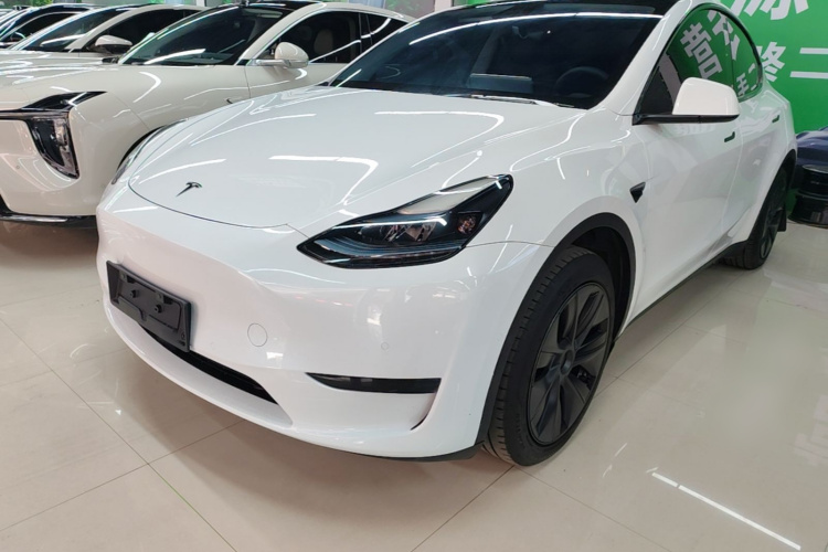 Tesla Model Y 2023 #2 Tesla Model Y 2023 immagine di auto #2