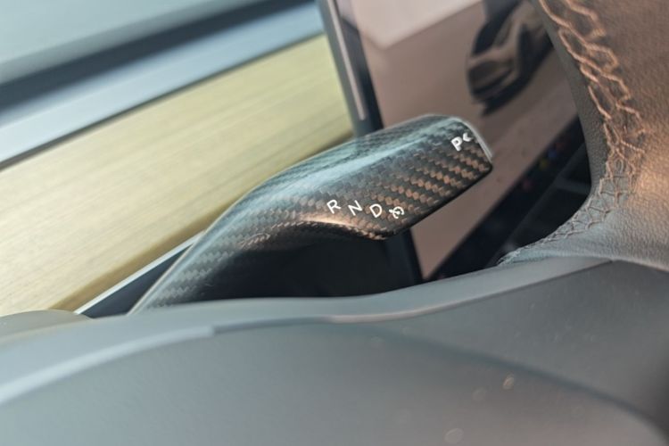 Tesla Model 3 2022 imagem de carro #14