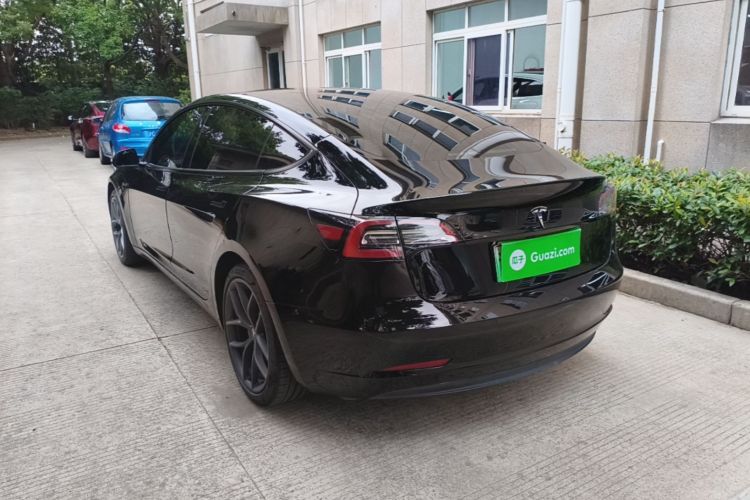 Tesla Model 3 2022 car image #7