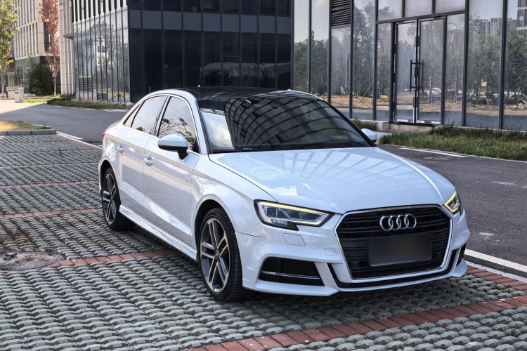 Audi A3 2018 #4 Audi A3 2018 car image #4