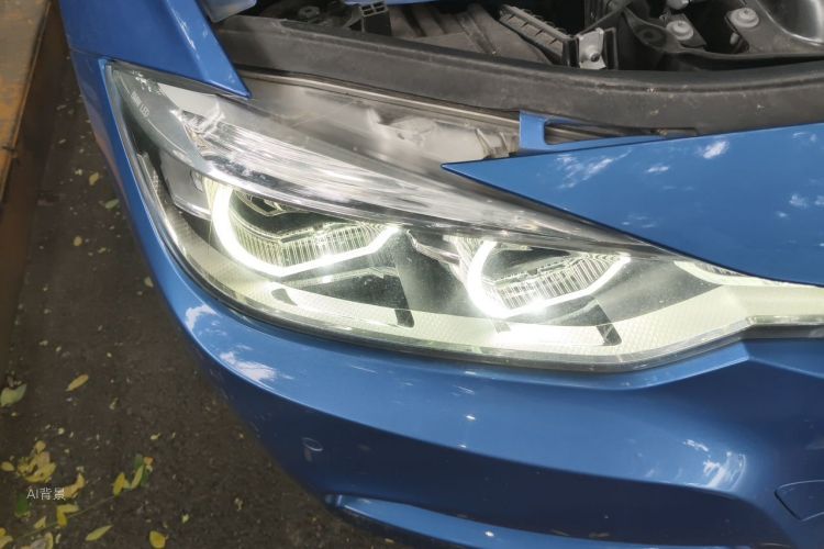 BMW 3 Series 2018 car image #8