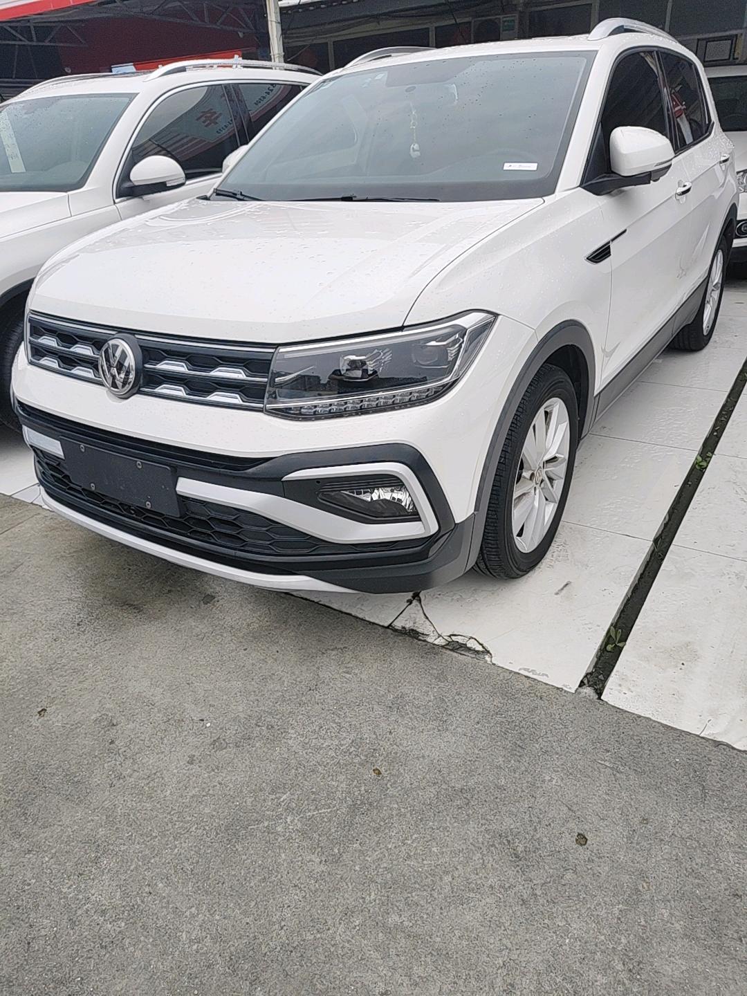 Volkswagen T-Cross 2020 car image 