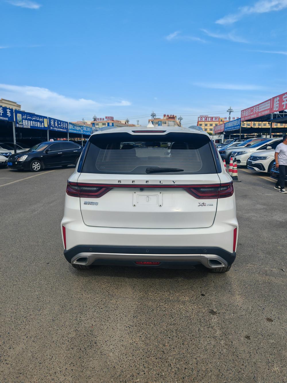 GEELY Vision X6 2022 #5 GEELY Vision X6 2022 car image #5