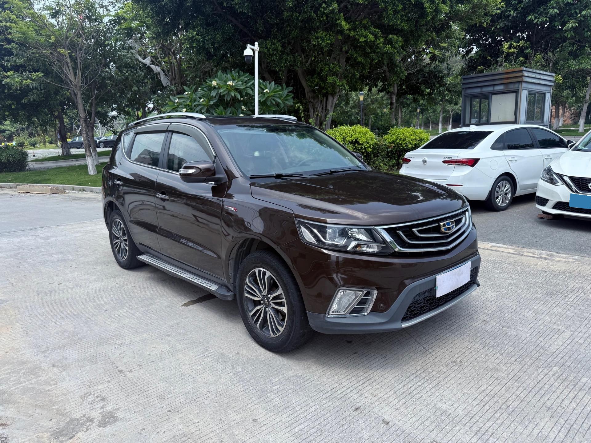 GEELY Vision X6 2017 car image #2