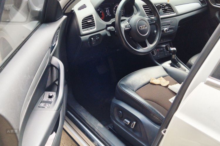 Audi Q3 2019 #18 Audi Q3 2019 car image #18