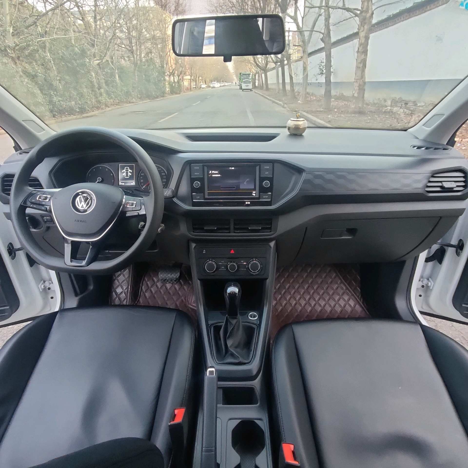 Volkswagen T-Cross 2020 immagine di auto #6