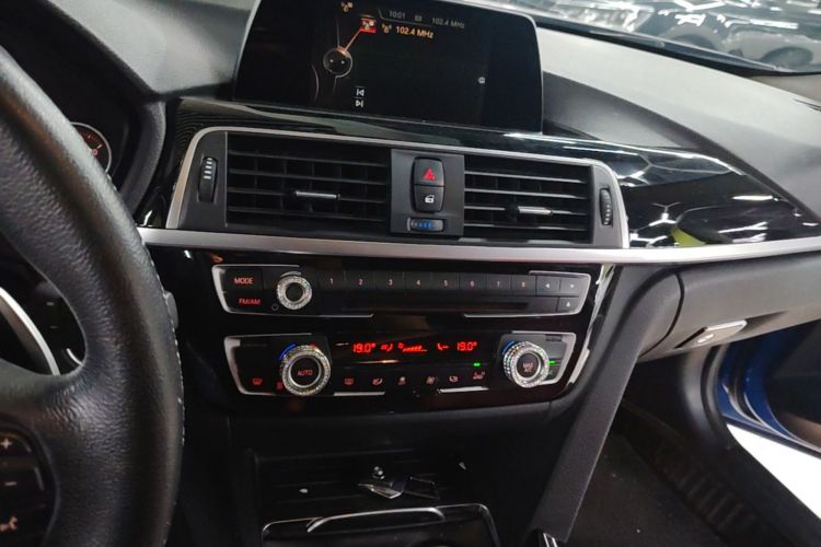 BMW 3 Series 2017 #13 BMW 3 Series 2017 immagine di auto #13