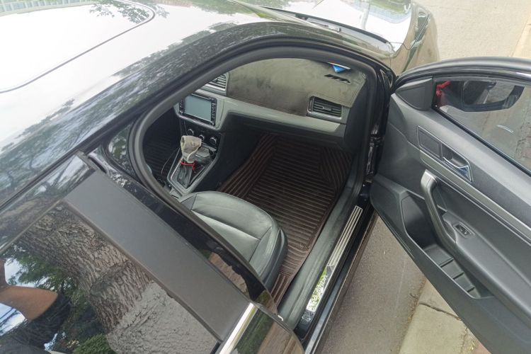 Volkswagen Lavida 2015 car image #23