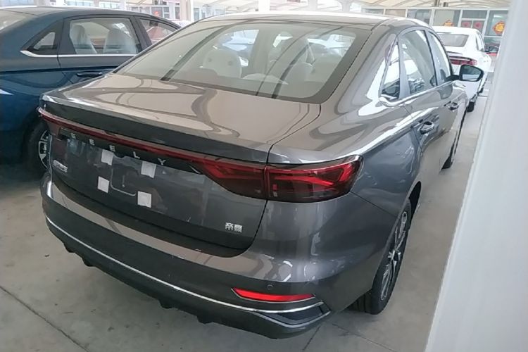GEELY Emgrand 2026 #7 GEELY Emgrand 2026 car image #7