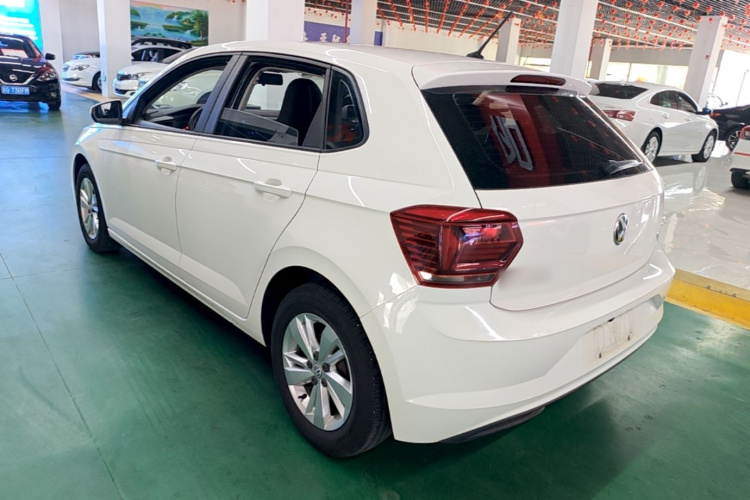 Volkswagen Polo 2020 car image #7
