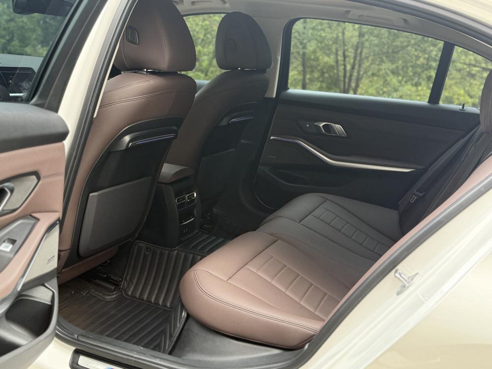 BMW 3 Series 2019 #11 BMW 3 Series 2019 car image #11
