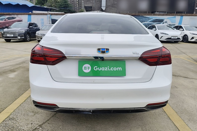 GEELY Emgrand 2018 image de voiture #6