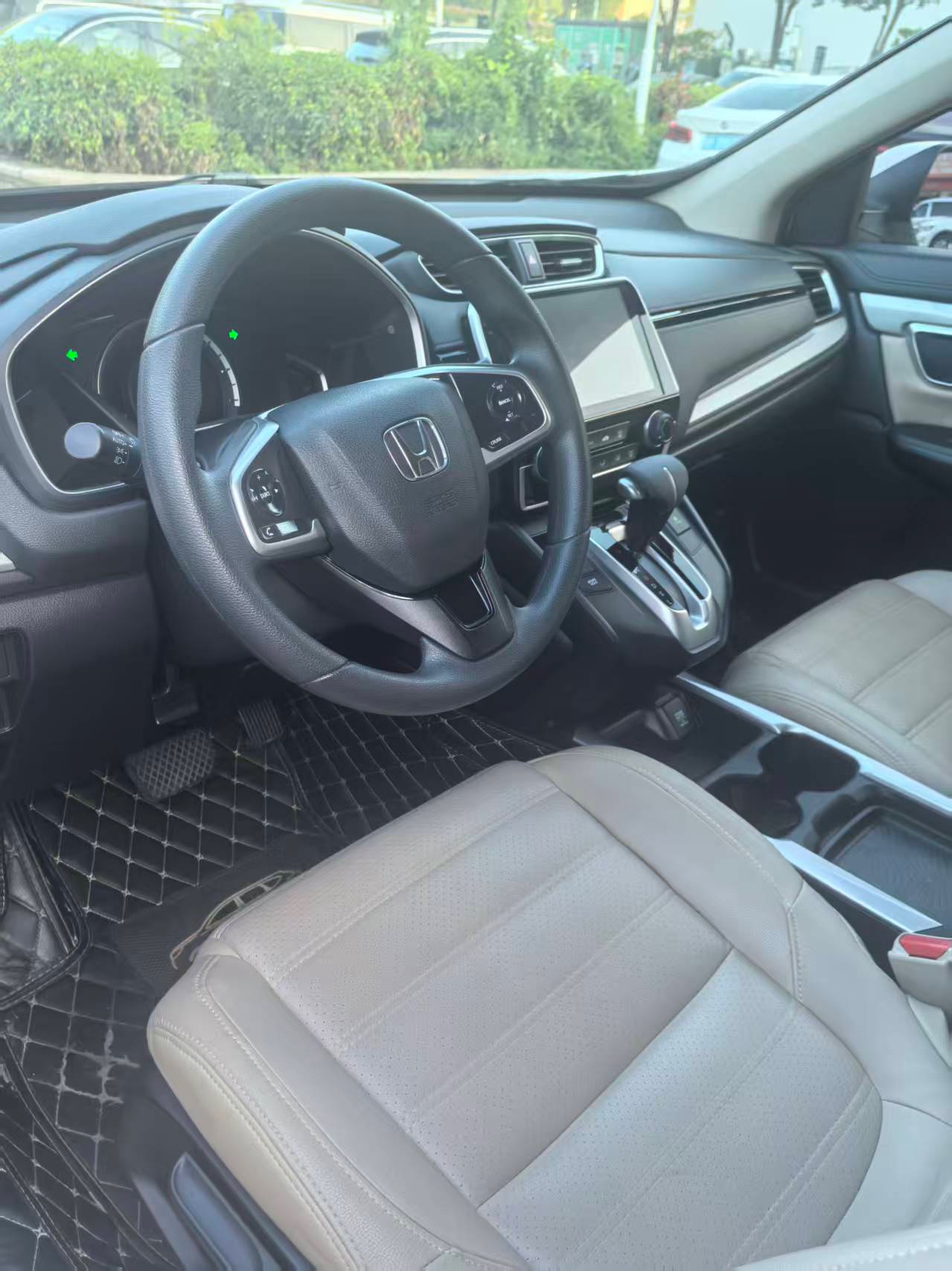 2019 imagen de coche #7