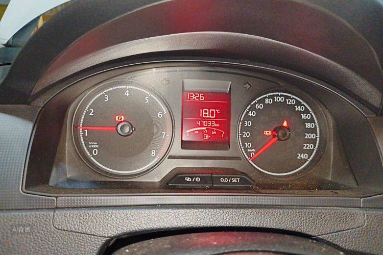 Volkswagen Santana 2023 car image #13