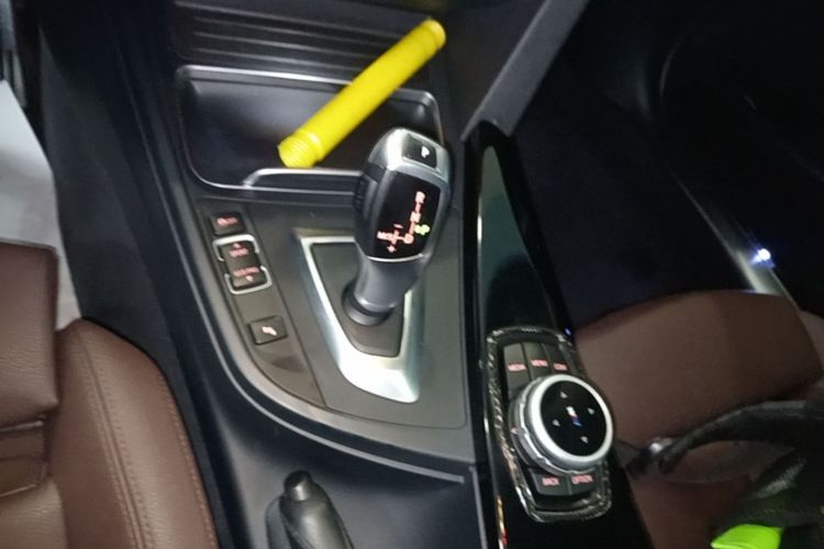 BMW 3 Series 2018 #14 BMW 3 Series 2018 image de voiture #14
