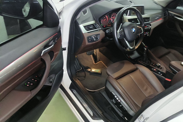 BMW X1 2017 #12 BMW X1 2017 car image #12
