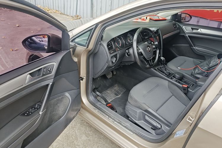 Volkswagen Golf 2018 #16 Volkswagen Golf 2018 car image #16