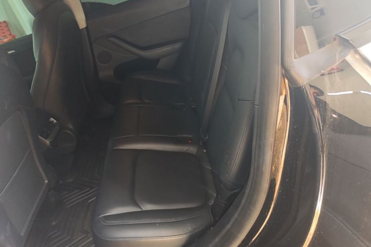 Tesla Model Y 2021 #17 Tesla Model Y 2021 car image #17