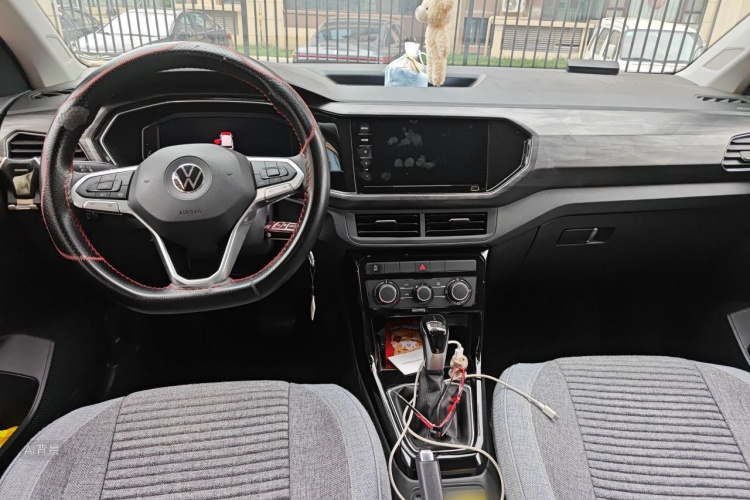 Volkswagen Tacqua 2020 #11 Volkswagen Tacqua 2020 car image #11