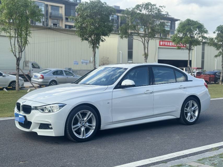 BMW 3 Series 2017 car image 