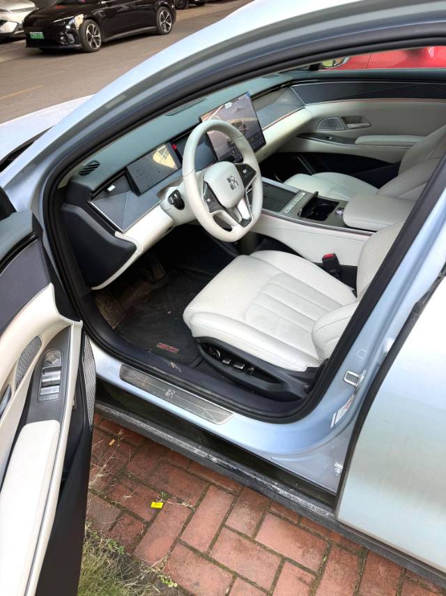BYD HanL 2026 car image #2