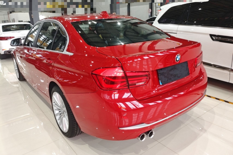 BMW 3 Series 2018 car image #5