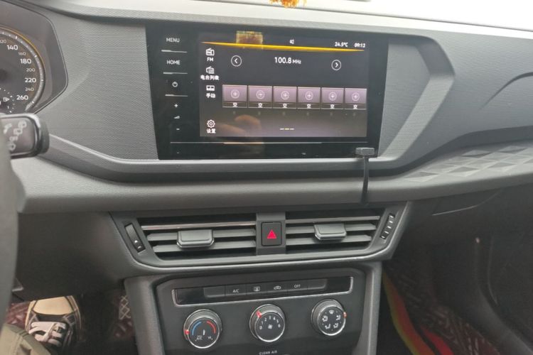 Volkswagen Tharu 2021 #13 Volkswagen Tharu 2021 car image #13