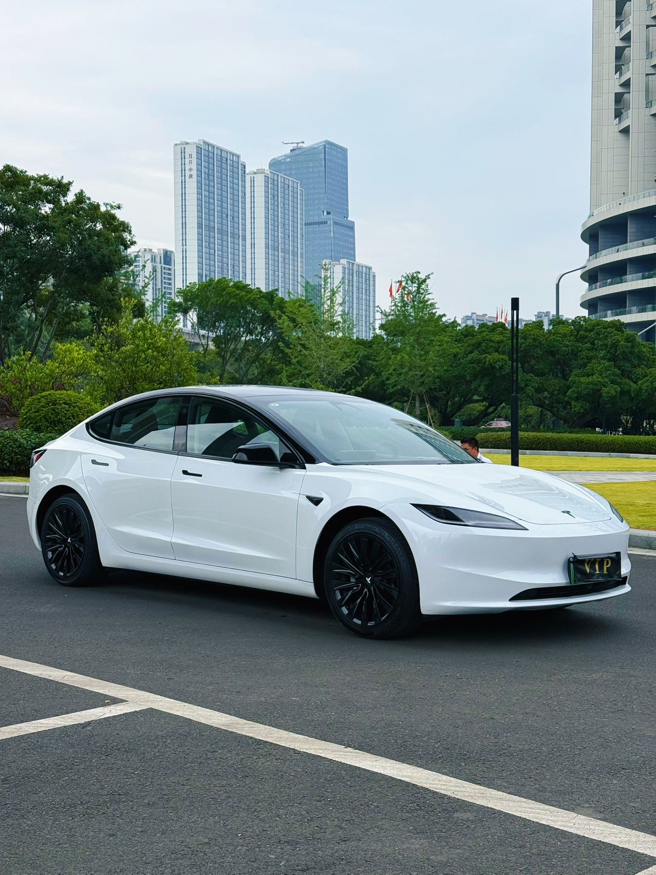 Tesla Model 3 2025 #5 Tesla Model 3 2025 car image #5