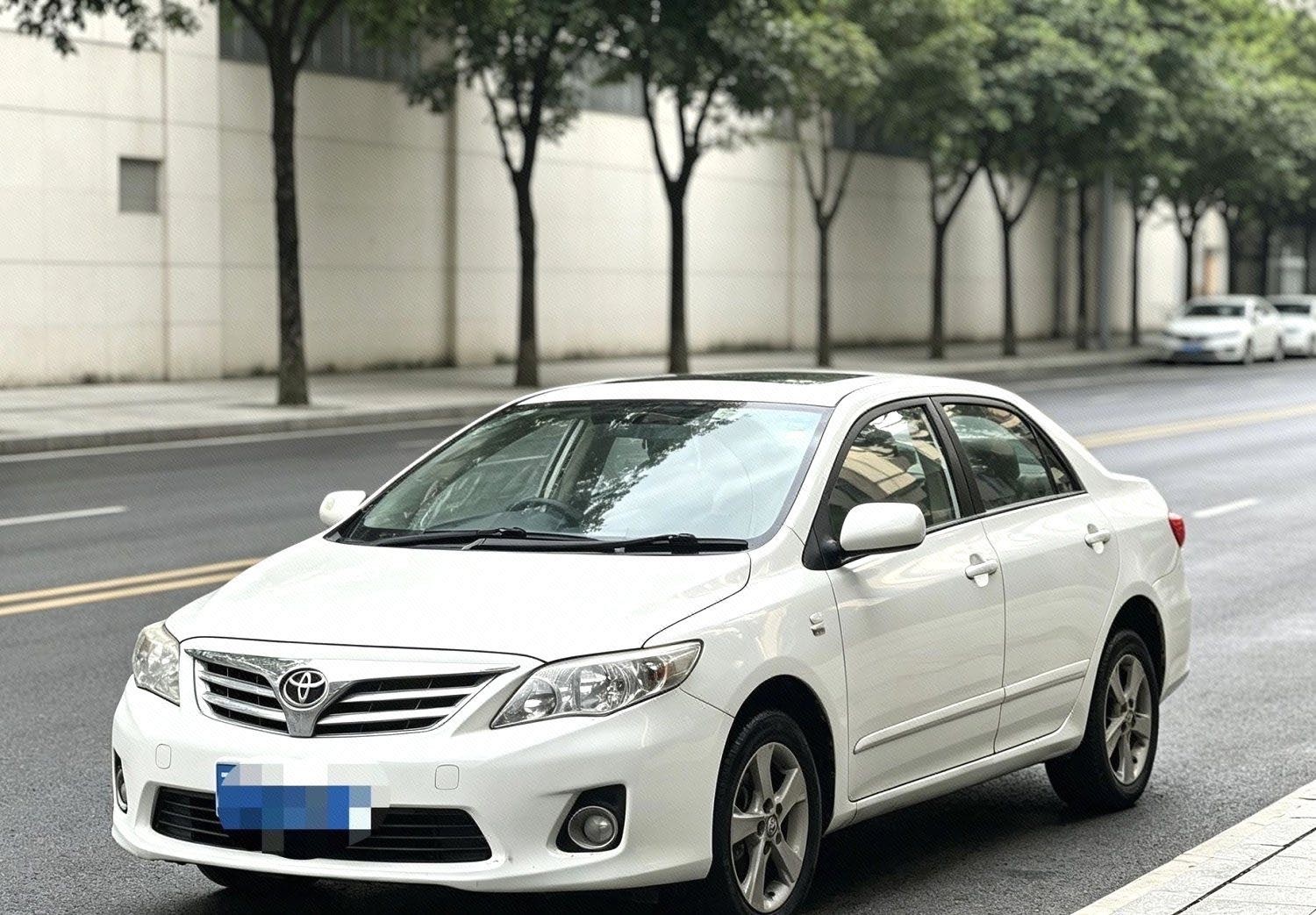 Toyota Corolla 2012 Toyota Corolla 2012 immagine di auto