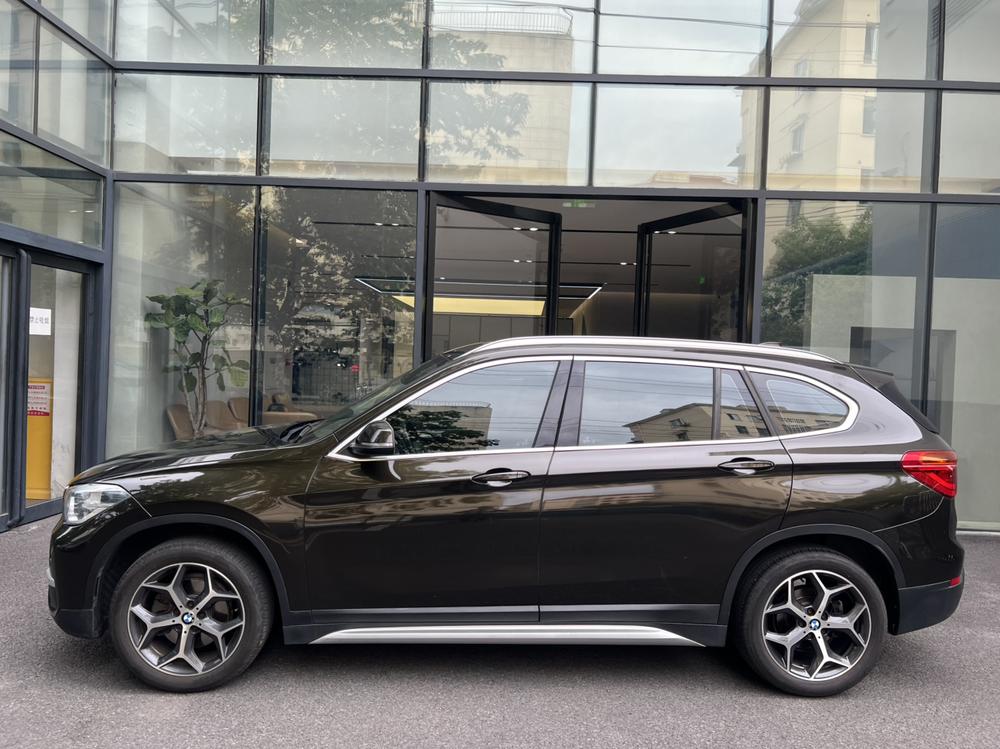 BMW X1 2018 #4 BMW X1 2018 car image #4