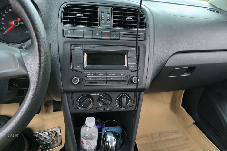 Volkswagen Polo 2019 #15 Volkswagen Polo 2019 car image #15